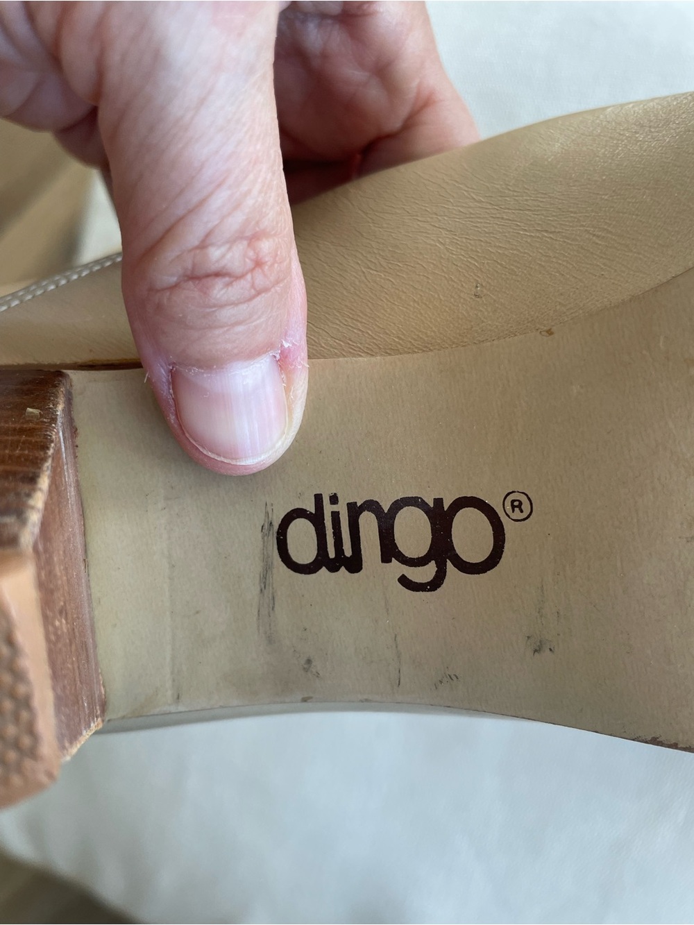 Vintage Dingo Heeled Cream Booties - Picture 6 of 14